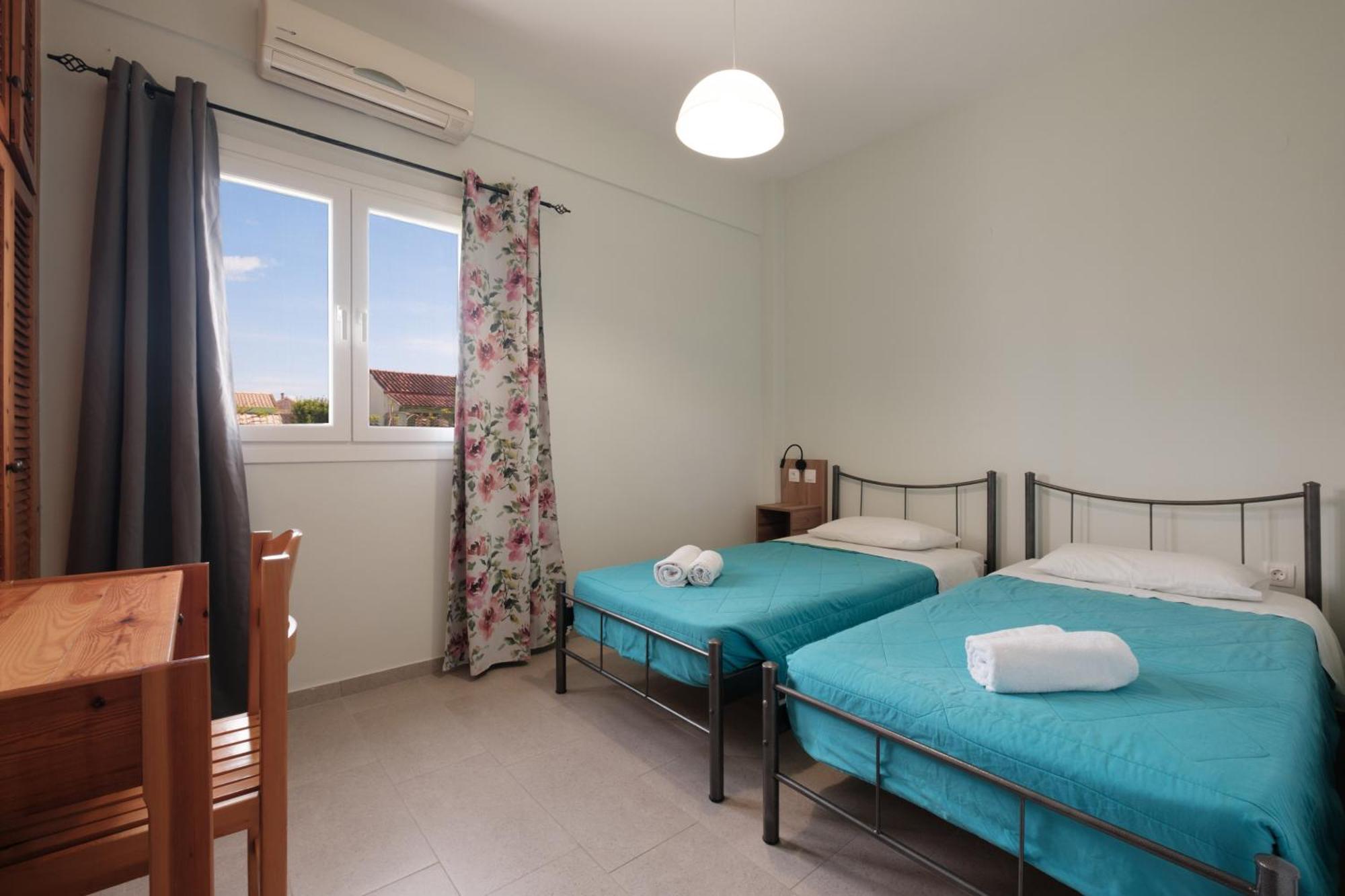 Feeloxenia Corfu Apartments Akharávi Eksteriør bilde